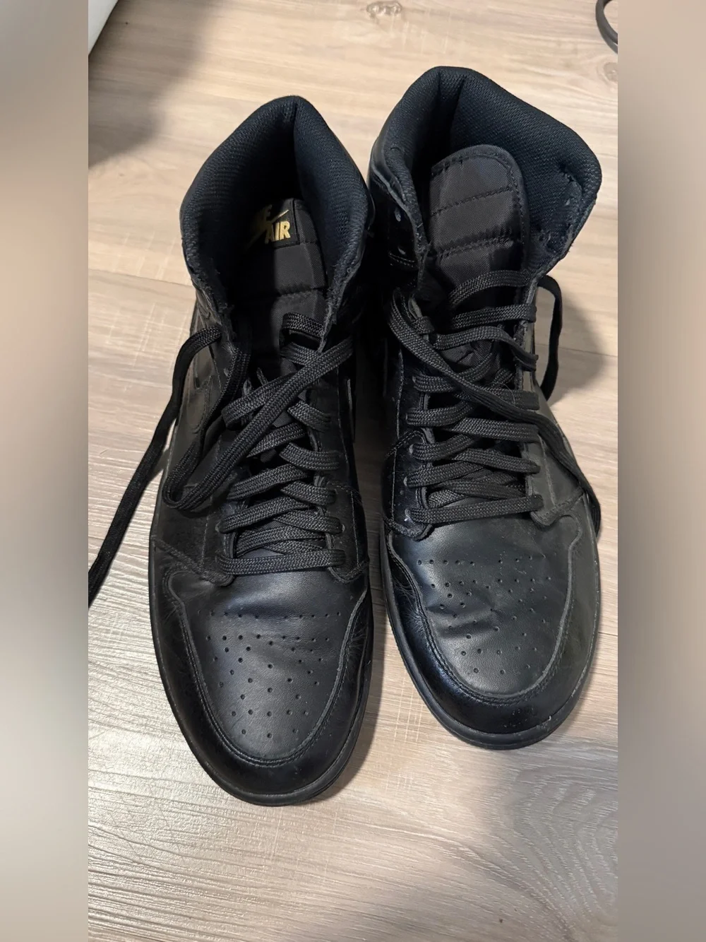 Jordan AJ 1 Mid
